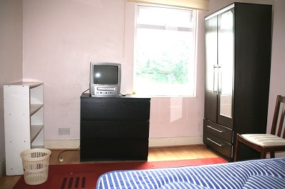 En-suite rooms located very close to let in London N8.